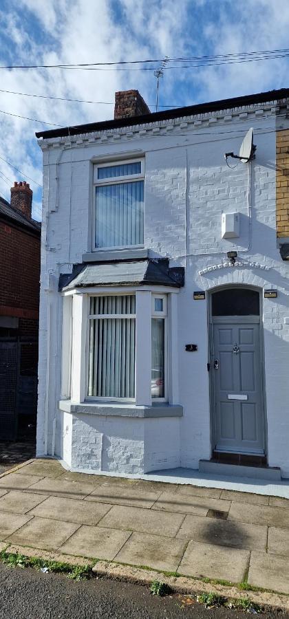 3 Double Bed Brittania Styled Central Home Near Lfc Sleeps 6 With Free Business Super Fast Fibre Broadband Liverpool Exteriér fotografie