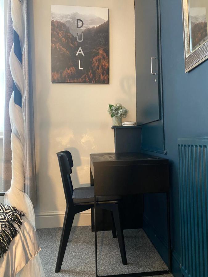 3 Double Bed Brittania Styled Central Home Near Lfc Sleeps 6 With Free Business Super Fast Fibre Broadband Liverpool Exteriér fotografie